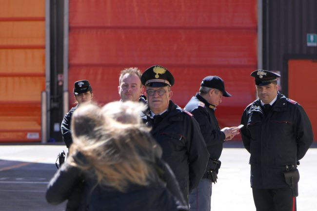 Esplosione in una ditta di mangimi Due vittime di Pasqua a Treviglio