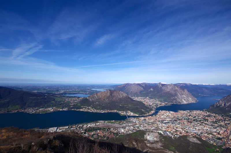 Al Monte Magnodeno, sui laghi