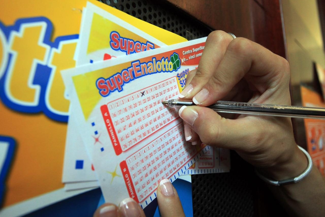 Pagazzano, vincita da 28mila euro con un 5 al Superenalotto