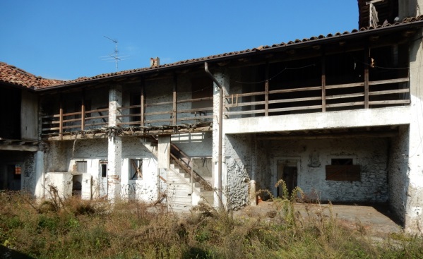 Nuova vita per la cascina di Seriate Arriva un palazzo all’avanguardia