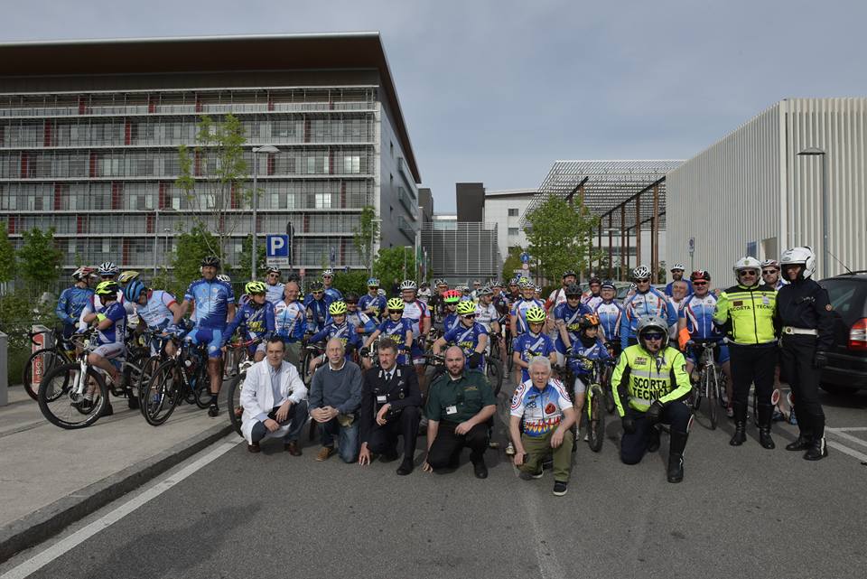Le foto della pedalata Avis e Aido che ha acceso la Festa del Donatore