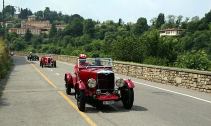 Il gp dei mezzi d'epoca sulle mura raccontato da settanta fotografie