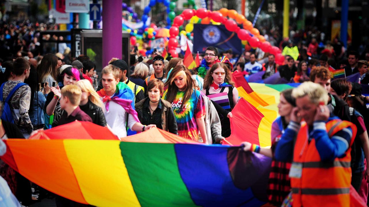 «Viva il gay pride qui a Bergamo Che sia vistoso, ma anche no»