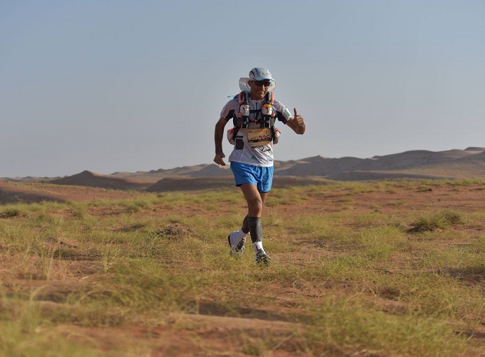 Pessina e le ceneri dell’amico consegnate al vento del deserto