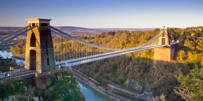 Posti fantastici e dove trovarli Bristol, la capitale della street art