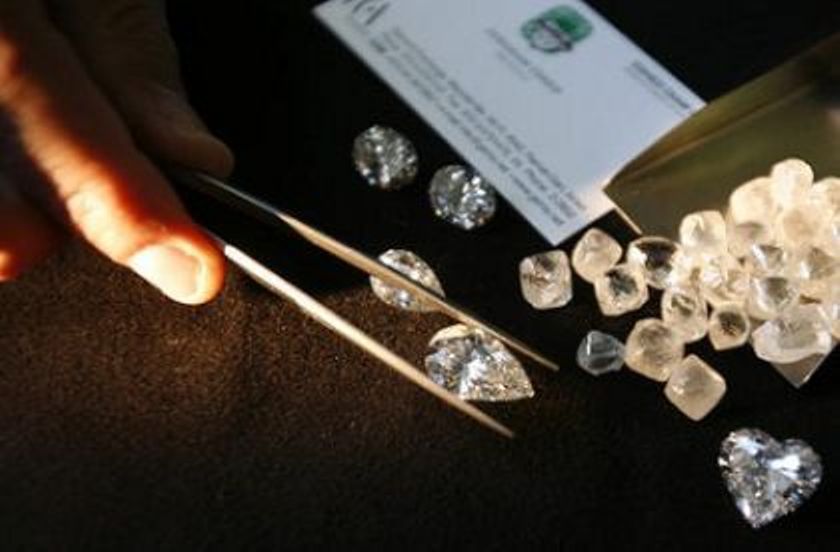 Bidone diamanti, forse il Creberg ha capito di avere un problema