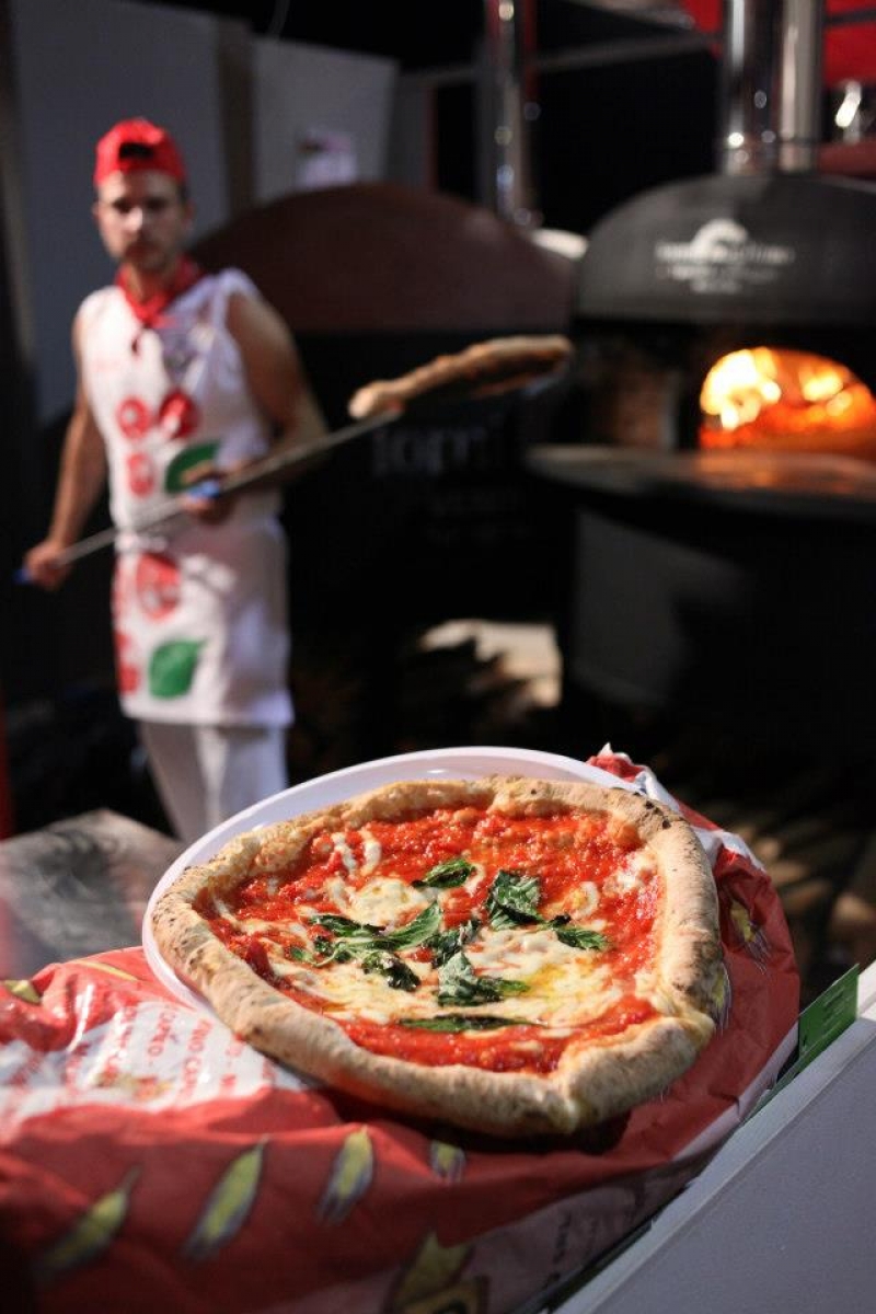 23365643_pizzafest3