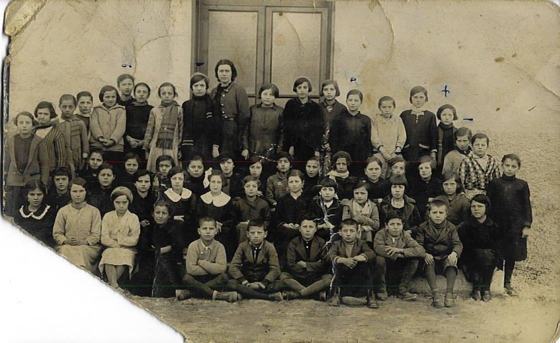 31287353_1933 - Scuola di maschi e femmine stezzanesi nati nel 1925