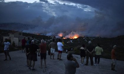 Atene, non è solo colpa del fuoco