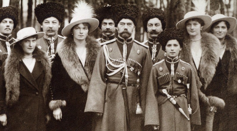 Cent’anni fa la fine dei Romanov (ma la Russia ama lo zar-martire)