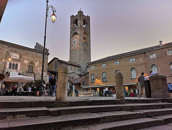 Piazza Vecchia – Fabrizio