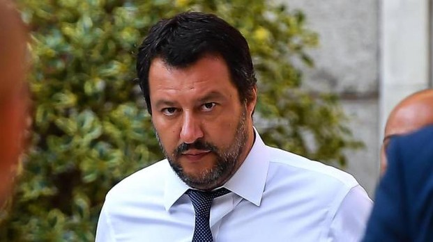 Cinque notizie che non lo erano Due che riguardando Salvini
