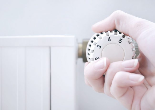 Riscaldamento e termosifoni: le regole su accensione e temperatura, le Riscaldamento e termosifoni: le regole su accensione e temperatura, le