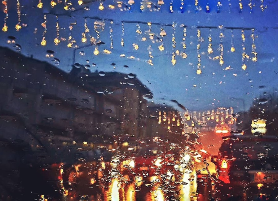 Gocce di pioggia e gocce di Natale – Nancy