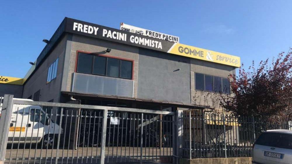 Il ladro ucciso: qualcuno ci insegni che si può anche sparare in alto