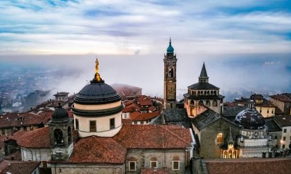 Bergamo nella nebbia - Rocco Bergamelli
