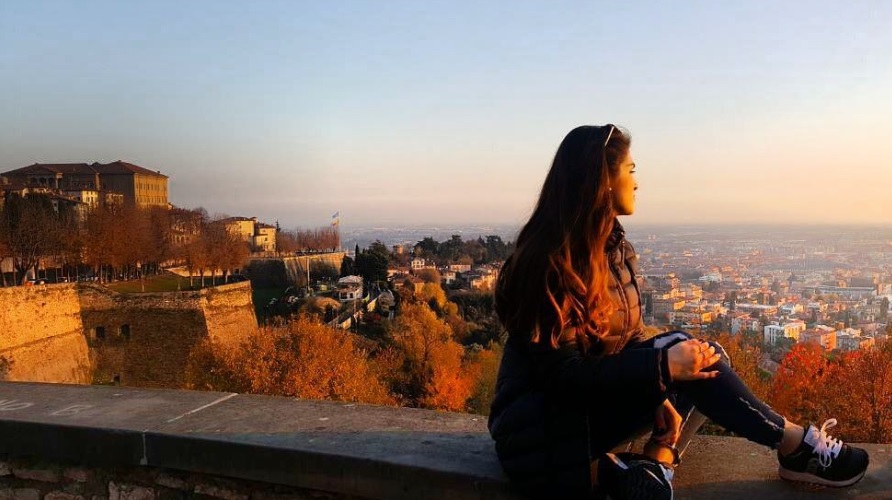 Guardando il sole dalle Mura – Martina Belfiore