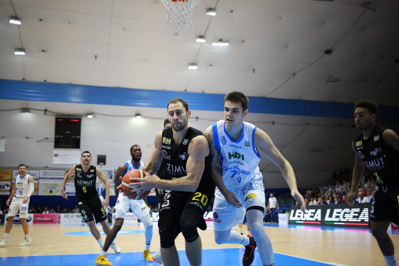 Il punto sul basket bergamasco BB14 sul filo; Excelsior stoppata