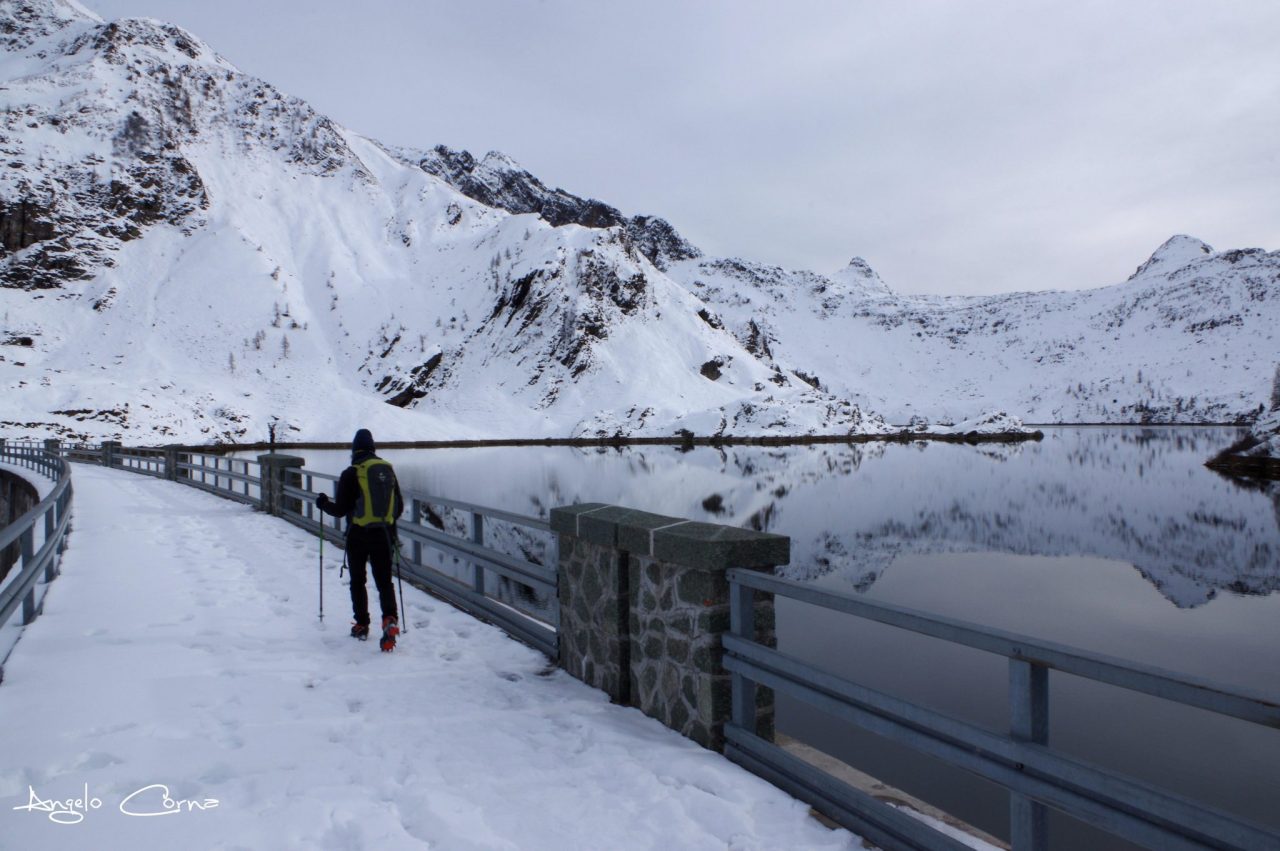 Neve ed escursioni ai Laghi Gemelli – Angelo Corna