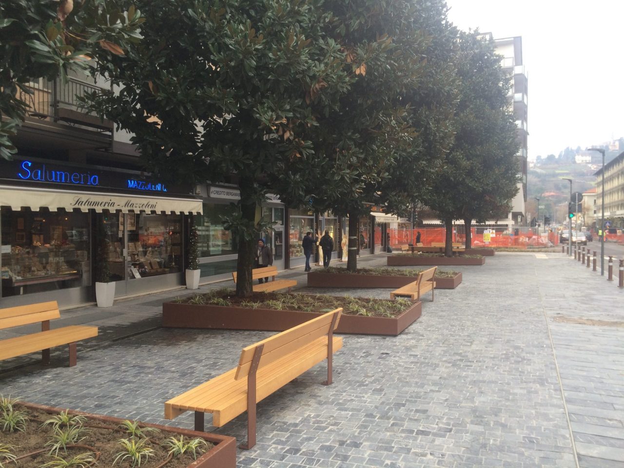 Santa Lucia, la piazzetta è pronta (ma i mugugni non si fermano…)