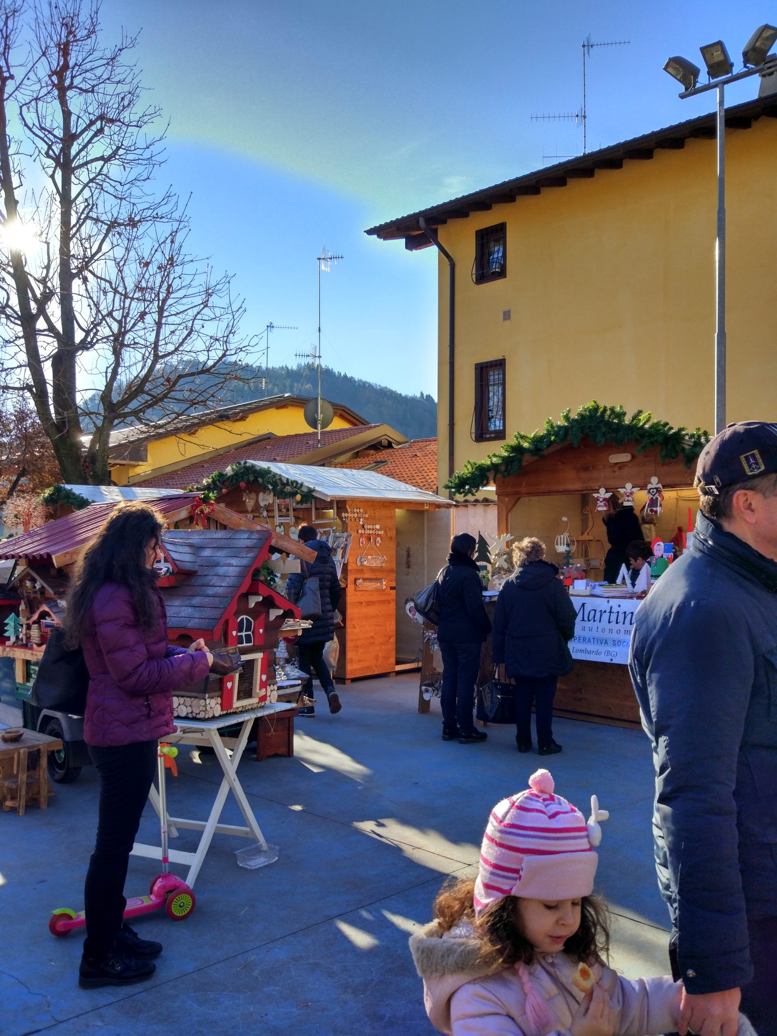 Mercatini creativi borgo Taramelli 3