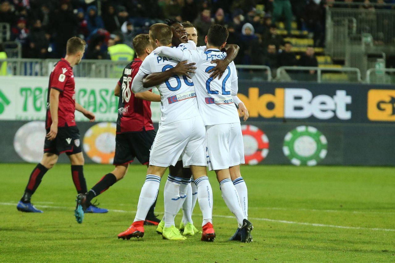 «E l’Atalanta?». Battute al bar al ritorno (in nave) da Cagliari