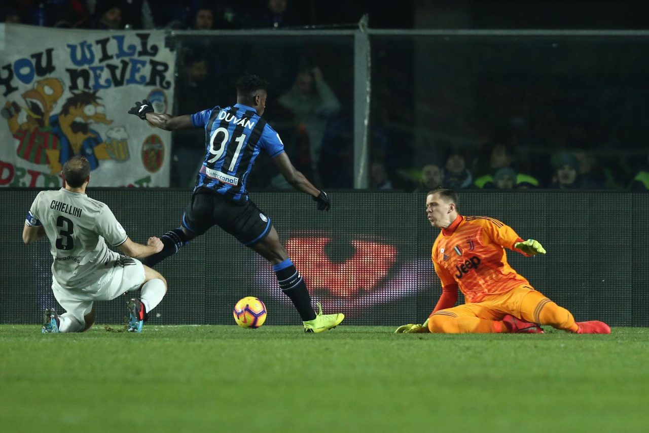 Zapata mette pure il sigillo L’Atalanta batte la Juve 3-0