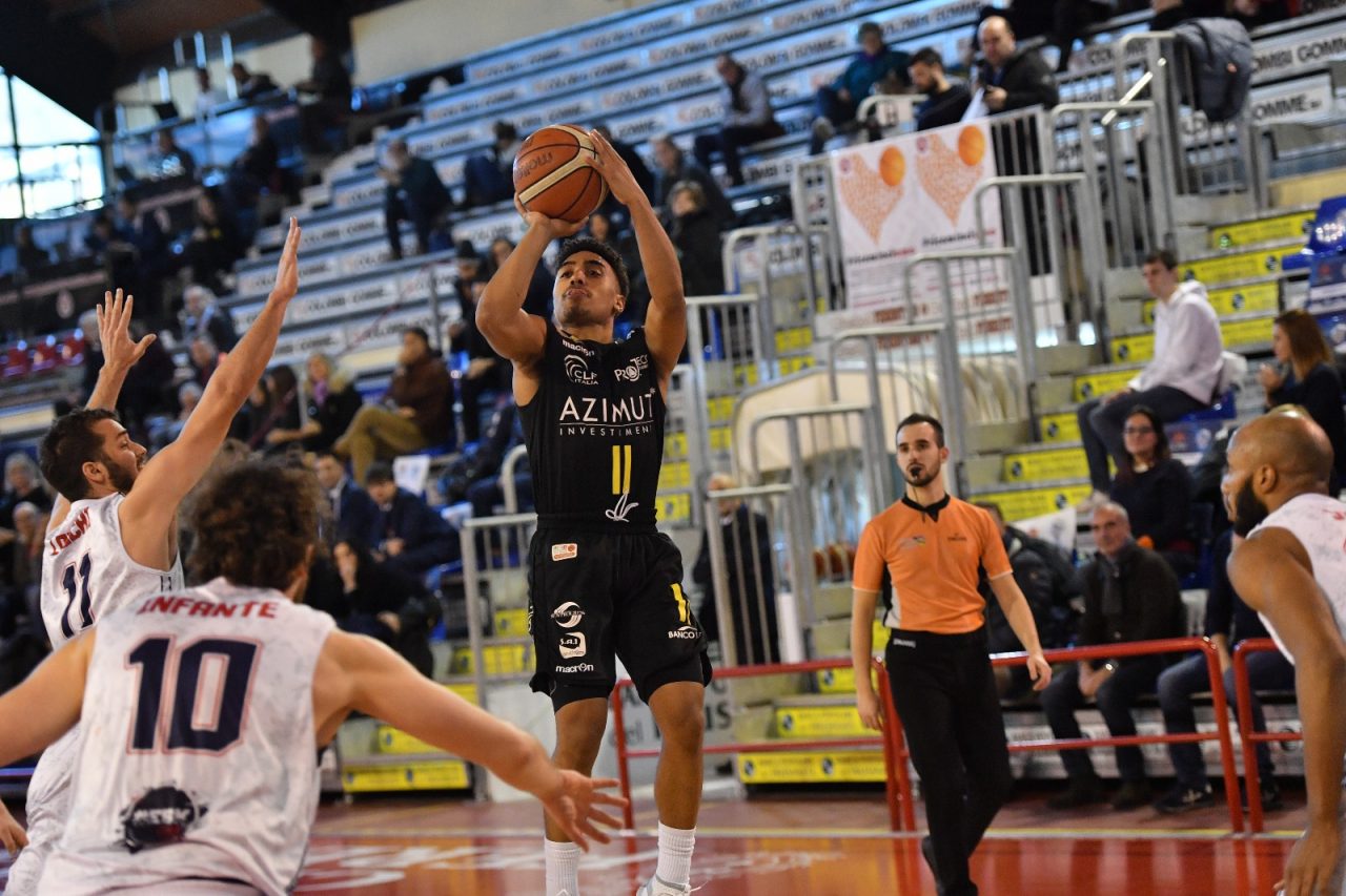 Il punto sul basket bergamasco Brutta sconfitta per la BB14