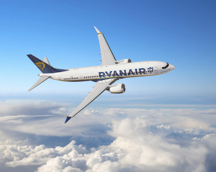 Aerei Ryanair, rumore dimezzato con i nuovi Boeing (anche a Orio)