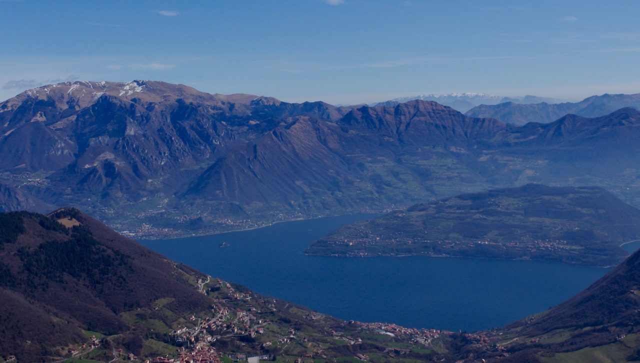 Salire al Bronzone per godersi la bellezza del nostro lago d’Iseo