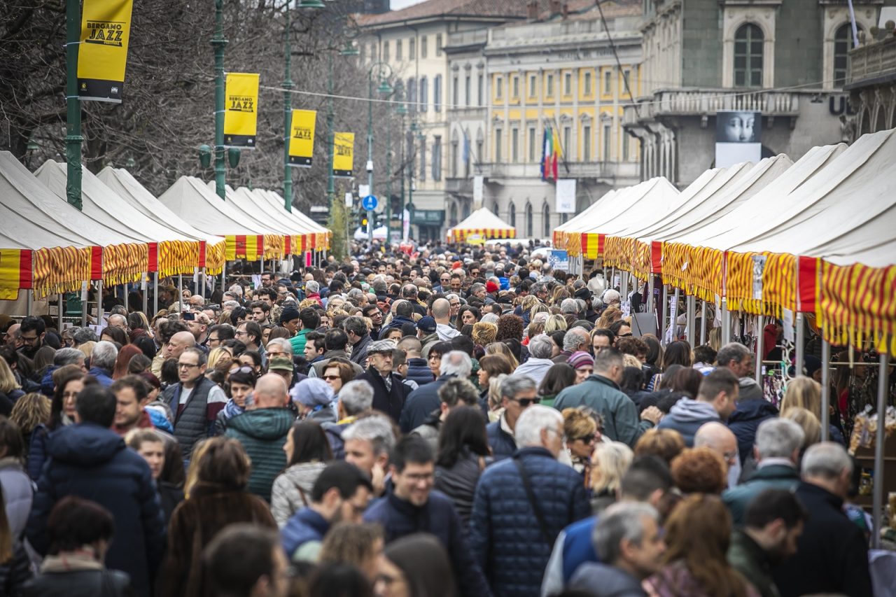 Lo Sbarazzo ha fatto il miracolo Il centro pieno è un segnale forte