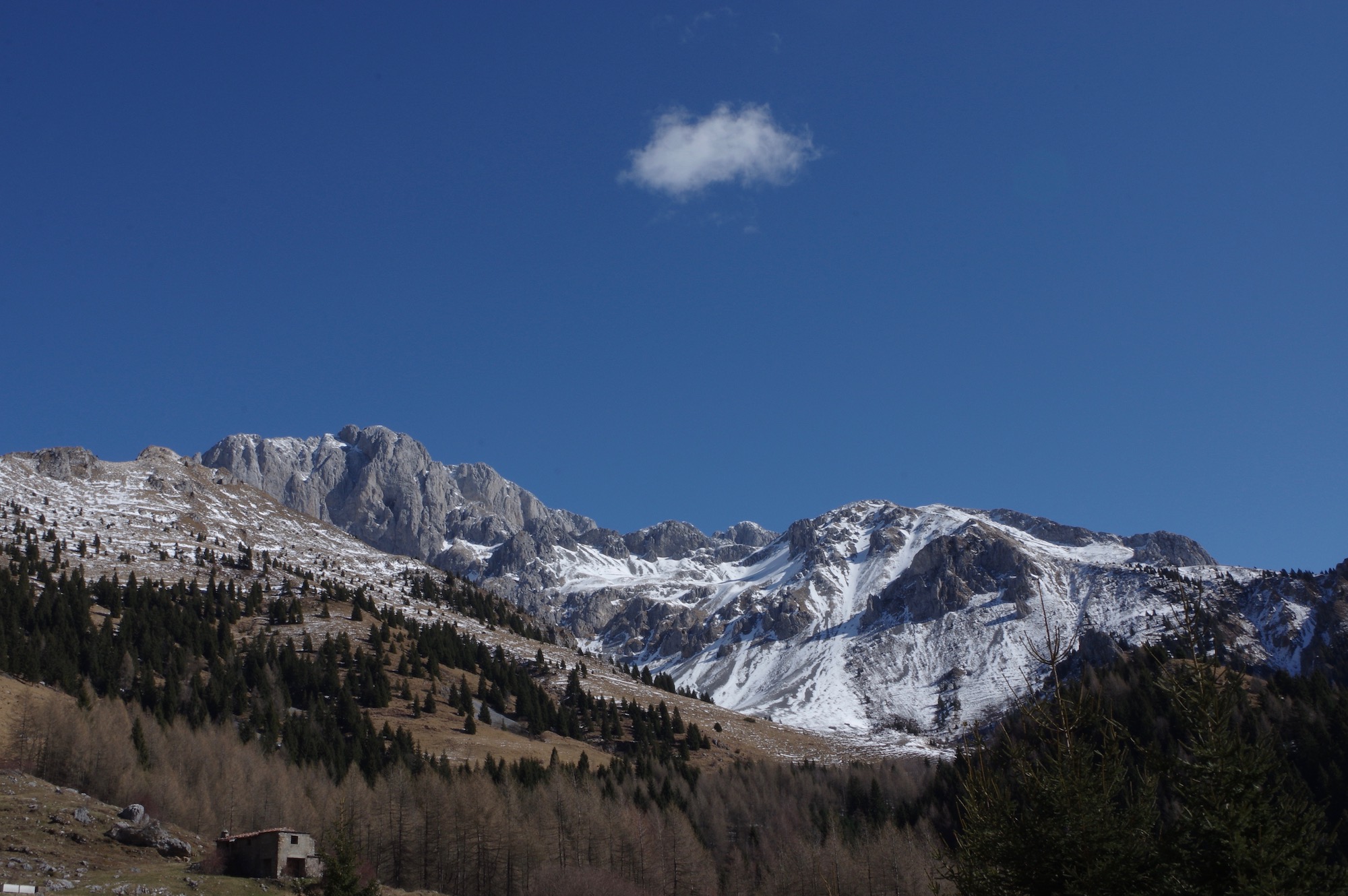 6 - Panorama dalla testata della valle