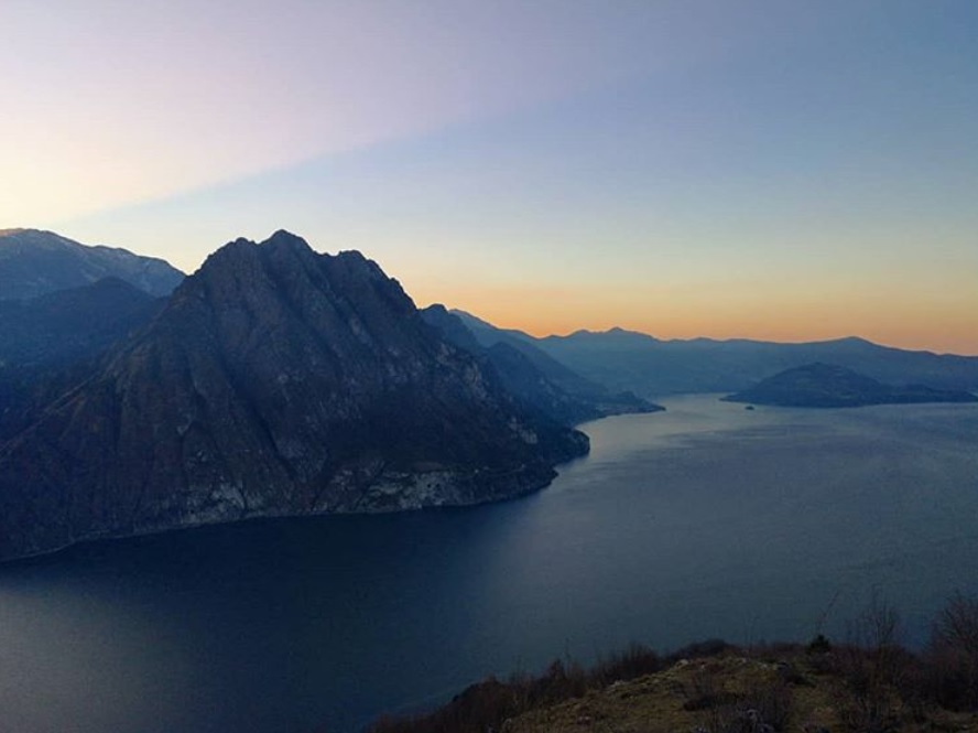 Alba sul lago a San Defendente – Luca Pedretti