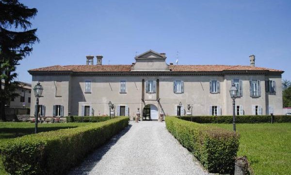 I castelli e una primavera di artisti Domenica appuntamento a Calcio