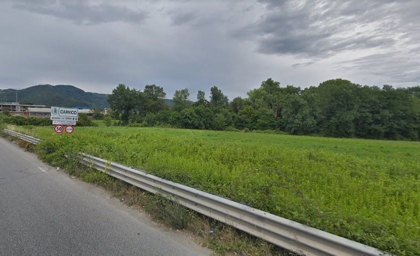 Carvico, nuovo centro commerciale Supermarket, ristorante e negozi