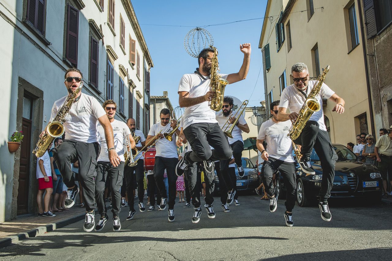 Bergamo Jazz obliquo e ubiquo Supera generi e spazi canonici