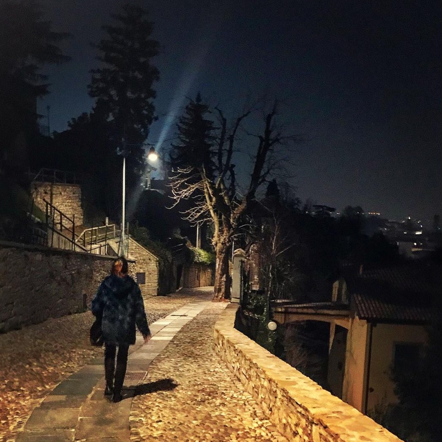 Passeggiata romantica in San Vigilio – Giorgio Belotti