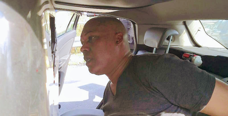Chi è l’autista del pullman dirottato che aveva pianificato una strage