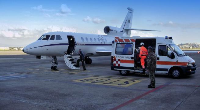 Dalla Puglia a Bergamo, Falcon 900 dell’Aeronautica per salvare 40enne