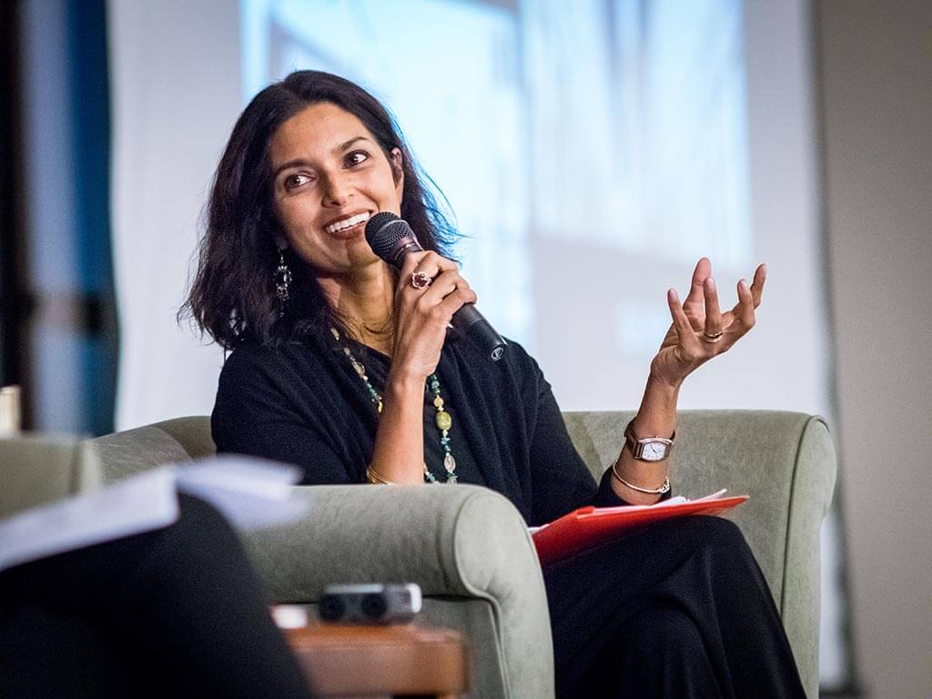 36615205_Jhumpa-Lahiri-Images-10