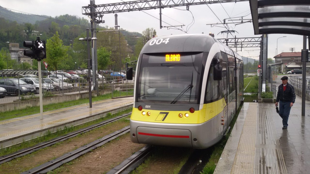 Dieci anni di tram fino ad Albino Così si è risvegliata la Val Seriana