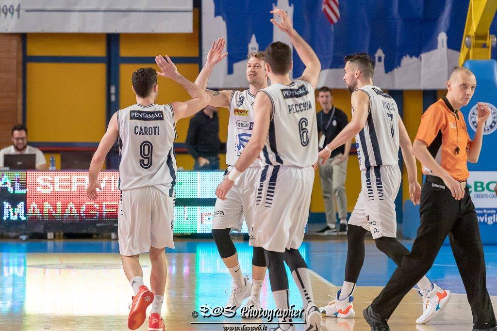 Il punto sul basket bergamasco In classifica è sfida Treviglio-BB14
