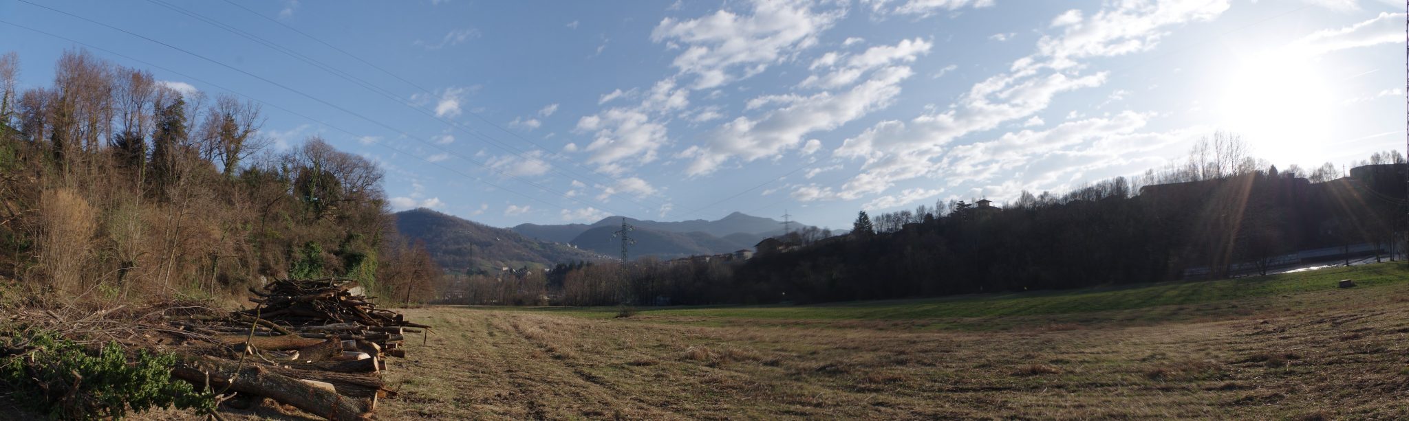 8 - Panorama sul campo che ospitava l'antico ponte