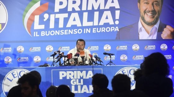 Enclave rosse in un mare verde Nelle città sventola la bandiera Pd