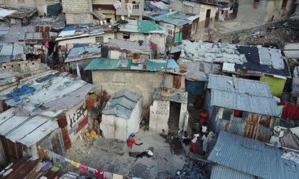 A baba Fulgenzio hanno regalato altri 150 figli. Ad Haiti (un inferno)