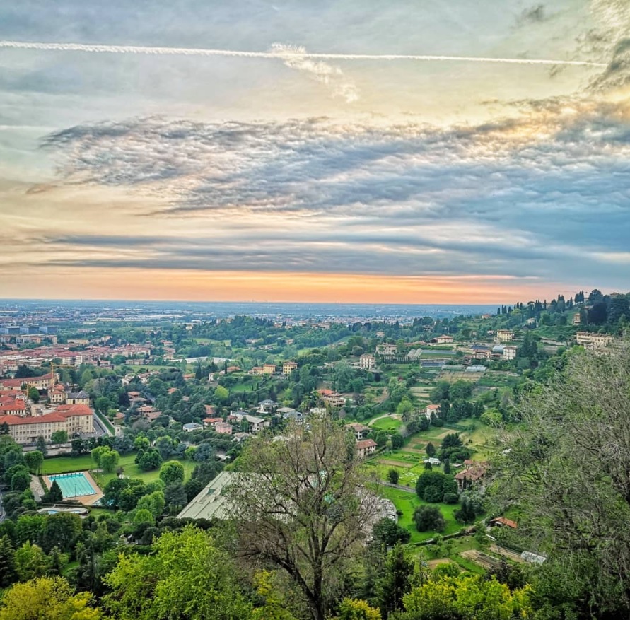 Cieli inquieti sopra Bergamo – Michael
