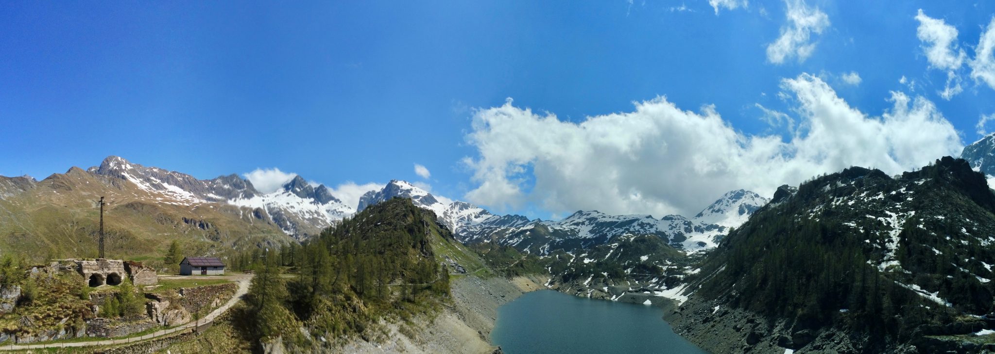 18 - Panoramica sul lago dal drone