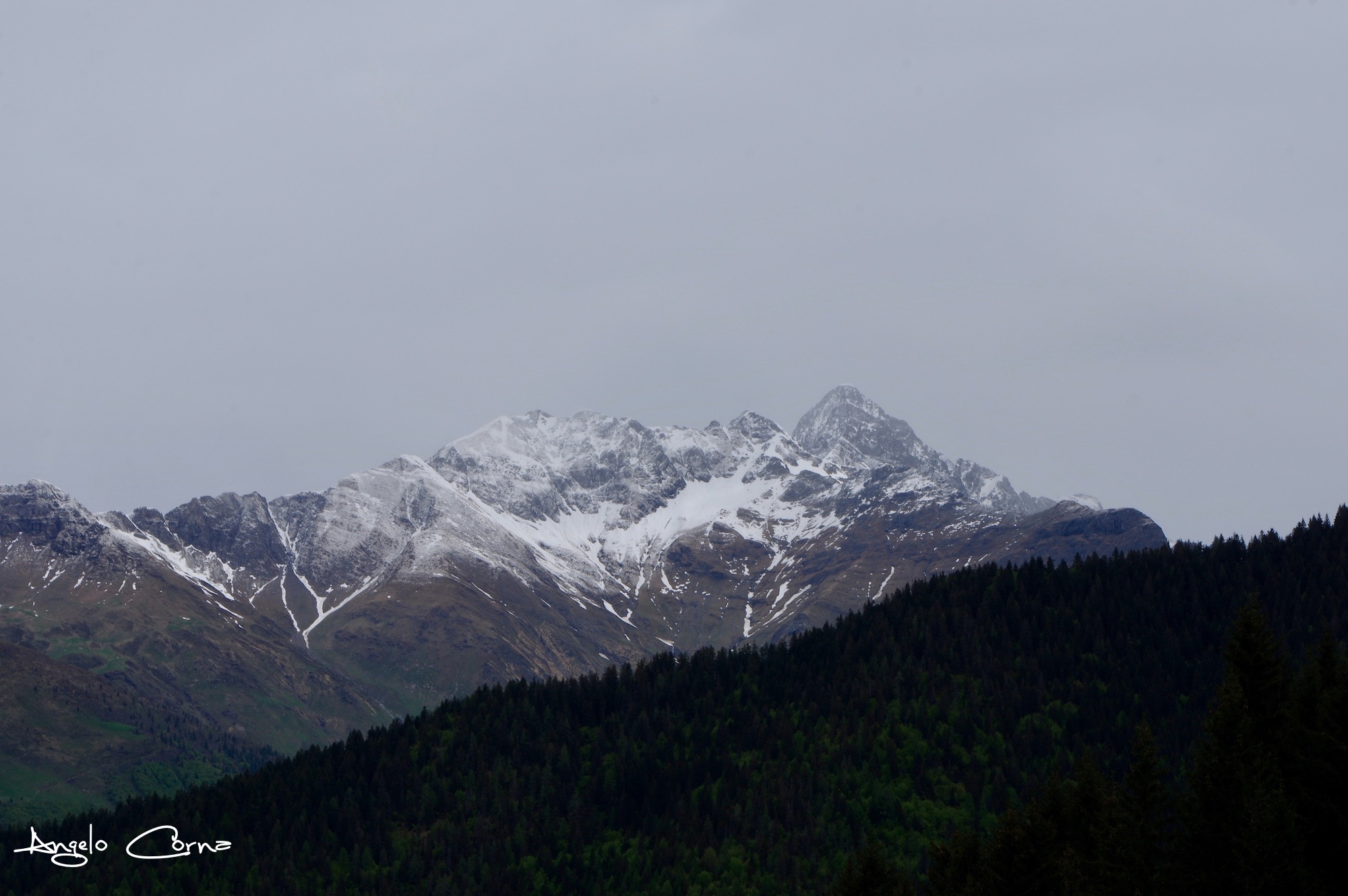 51 - Tappa 5 da Spiazzi di Gromo a Valzurio - vista sul monte Pradella