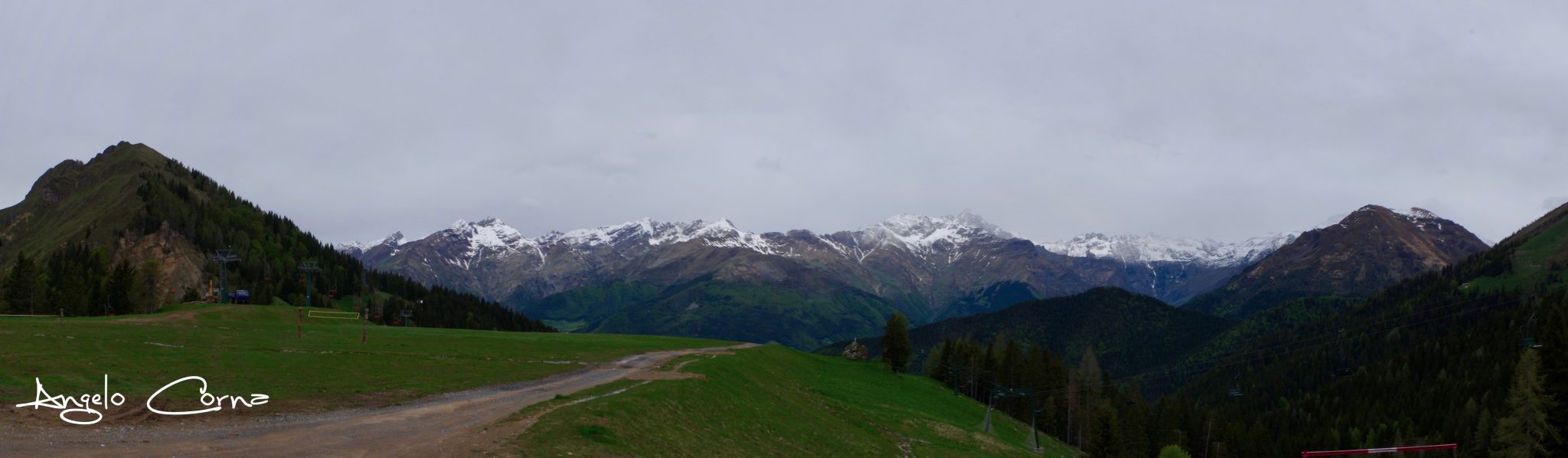 52 - Tappa 5 da Spiazzi di Gromo a Valzurio - Panoramica dal rifugio Vodala