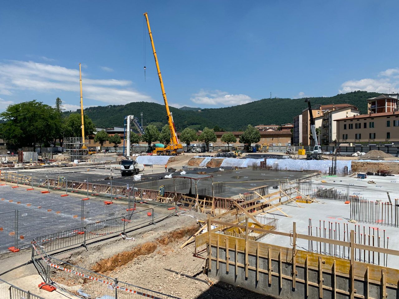 La grande corsa dello stadio e dopo Muriel, un vice Gomez